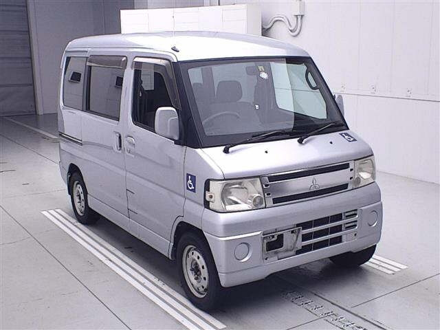 MITSUBISHI TOWNBOX 2009