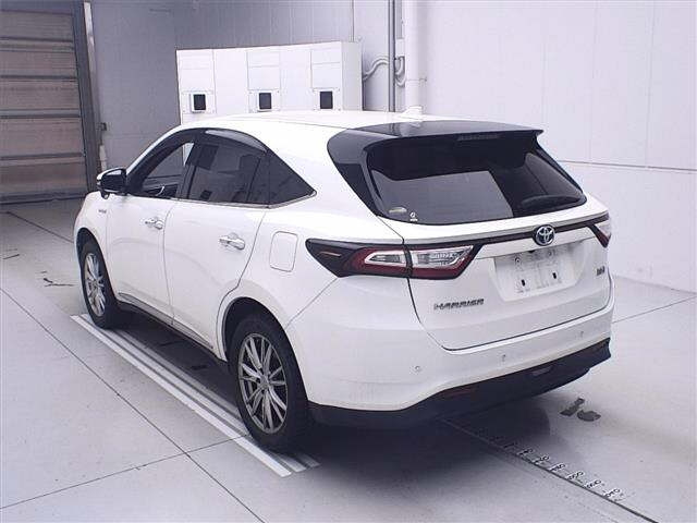 TOYOTA HARRIER 2019