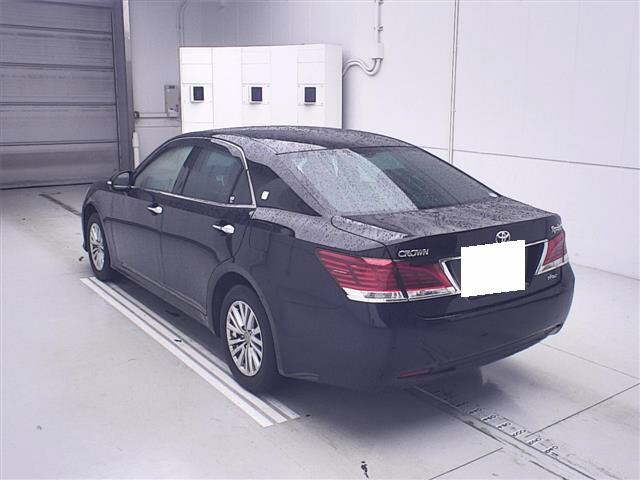 TOYOTA CROWN 2017