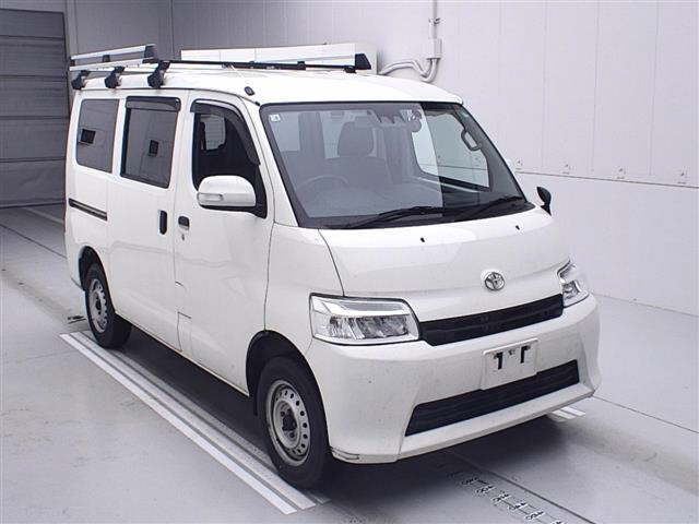 TOYOTA TOWN ACE VAN 2022