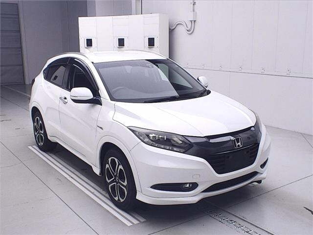 HONDA VEZEL 2015