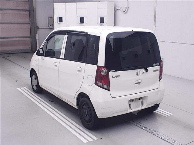 HONDA LIFE 2010