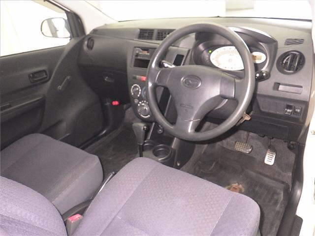 DAIHATSU MIRA 2009