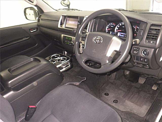 TOYOTA HIACE VAN 2014