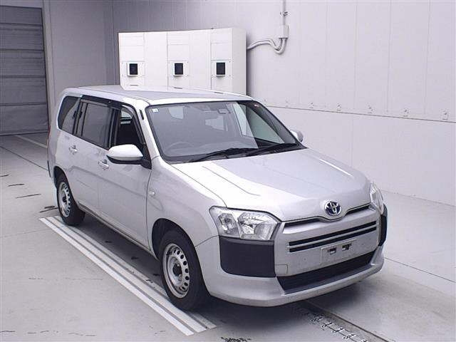TOYOTA PROBOX 2022