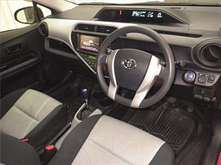 TOYOTA AQUA 2014