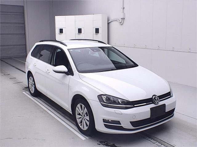 VOLKSWAGEN GOLF VARIANT 2016
