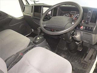 ISUZU ELF 2017