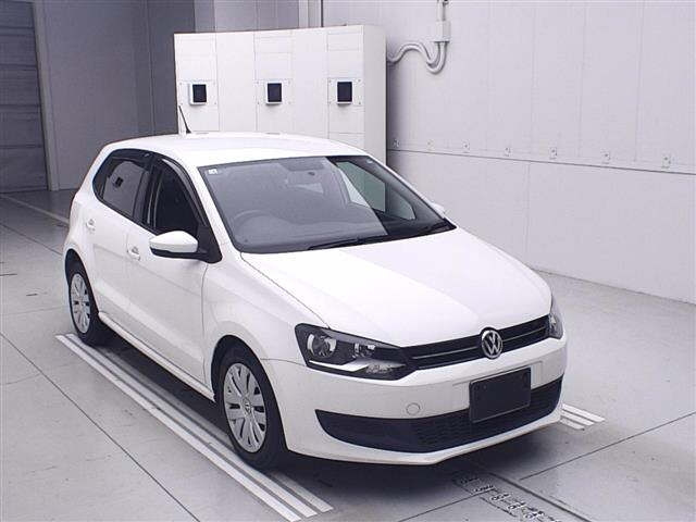 VOLKSWAGEN POLO 2012