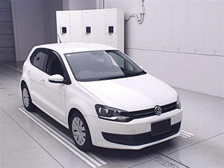 VOLKSWAGEN POLO 2012