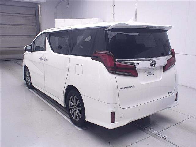 TOYOTA ALPHARD 2018