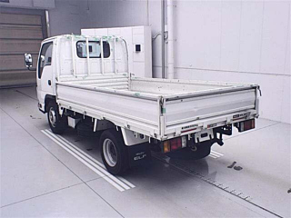 ISUZU ELF 2021