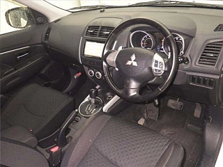 MITSUBISHI RVR 2010