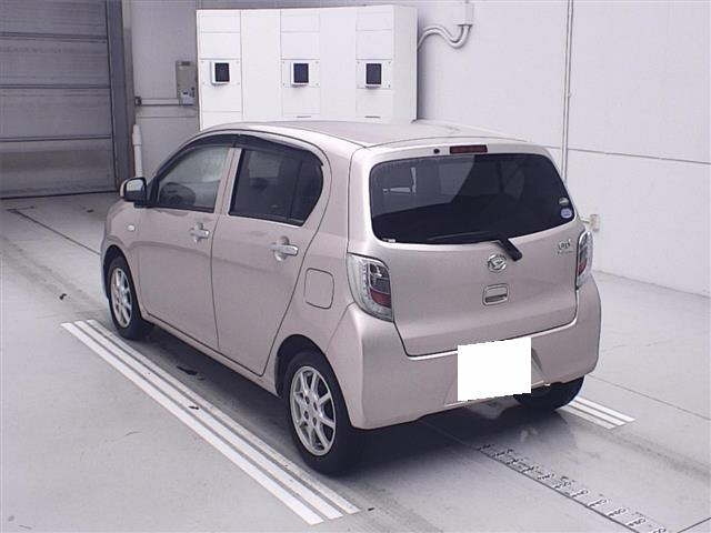DAIHATSU MIRA E S 2015