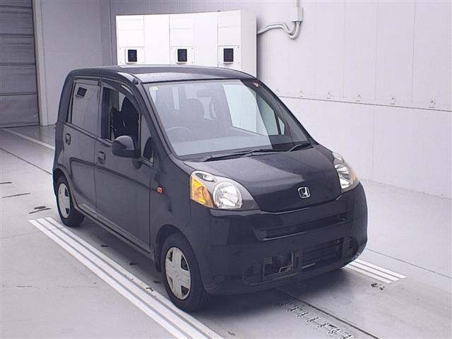 HONDA LIFE 2010