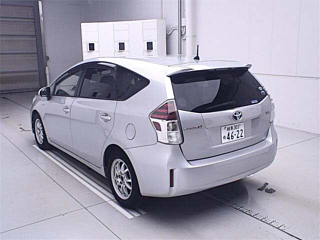 TOYOTA PRIUS ALPHA 2019