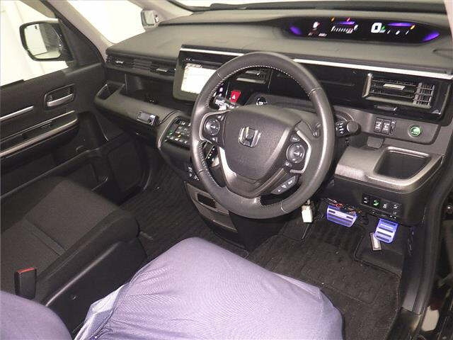 HONDA STEP WAGON 2018