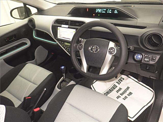TOYOTA AQUA 2013