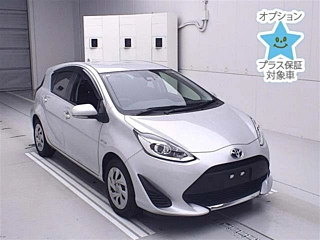 TOYOTA AQUA 2020