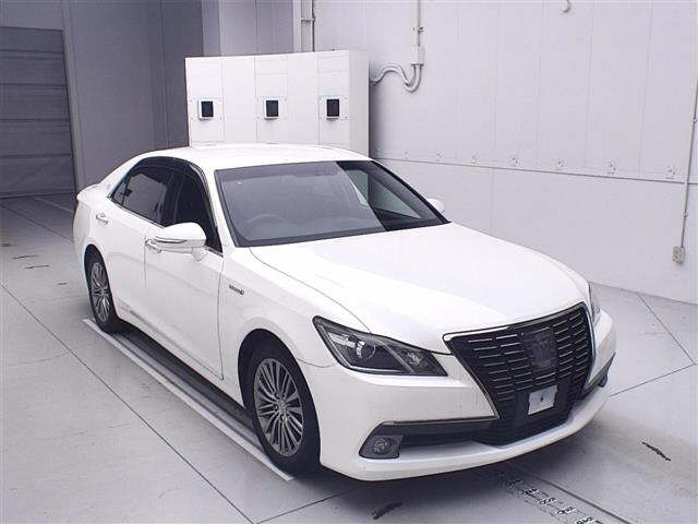 TOYOTA CROWN 2015
