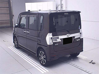 DAIHATSU TANTO 2014