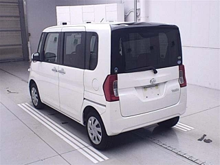 DAIHATSU TANTO 2016