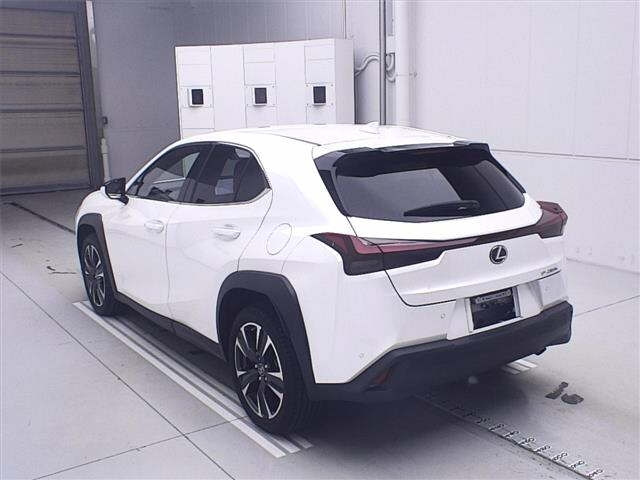 LEXUS UX 2023