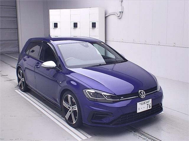 VOLKSWAGEN GOLF 2019