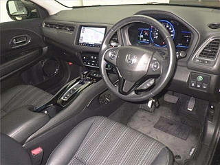 HONDA VEZEL 2015