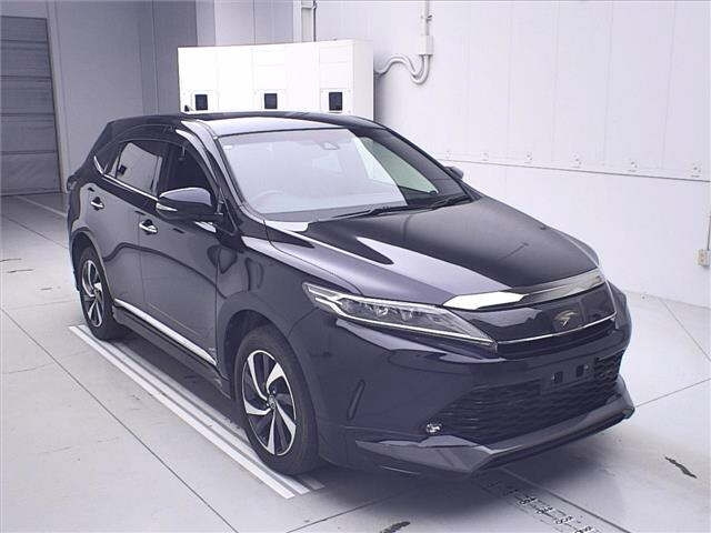 TOYOTA HARRIER 2017