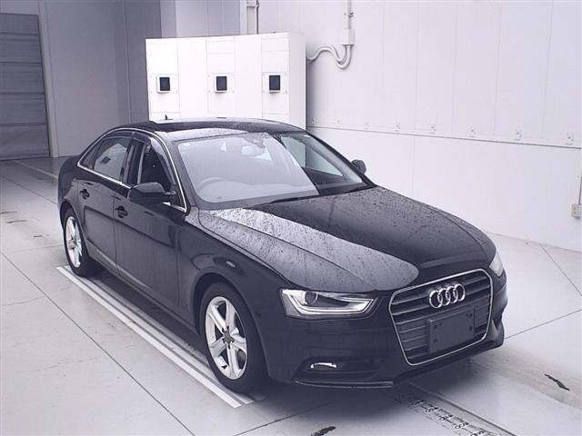 AUDI A4 2015