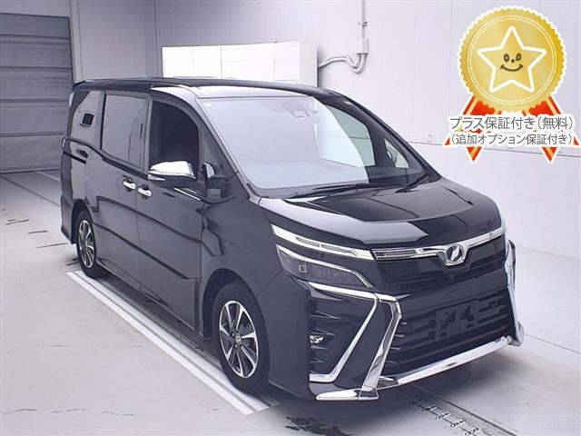 TOYOTA VOXY 2019