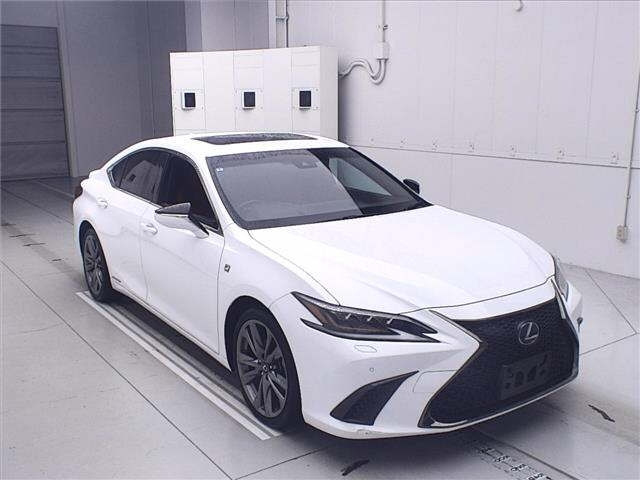 LEXUS ES 2019