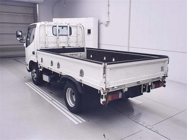 TOYOTA DYNA 2018