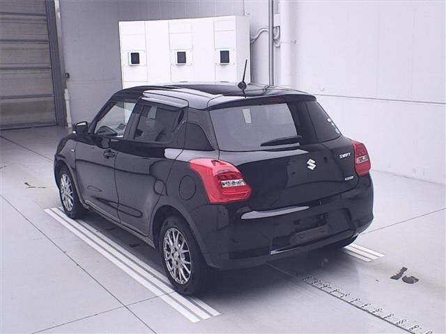 SUZUKI SWIFT 2017