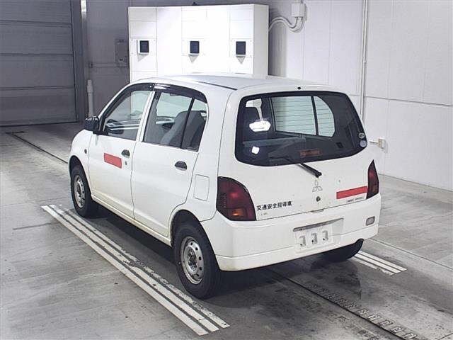 MITSUBISHI MINICA 2010