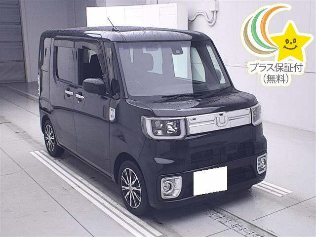 DAIHATSU WAKE 2016