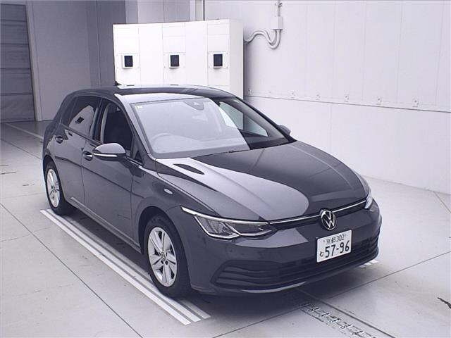 VOLKSWAGEN GOLF 2024