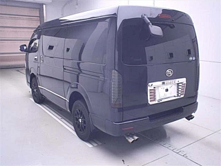 TOYOTA HIACE VAN 2019