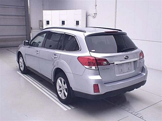 SUBARU LEGACY OUTBACK 2012