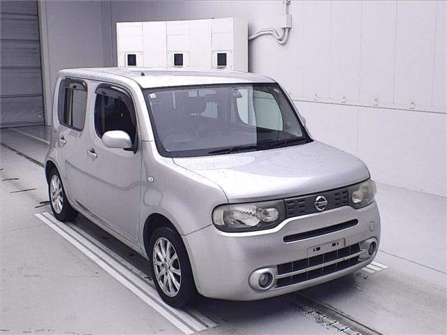 NISSAN CUBE 2012