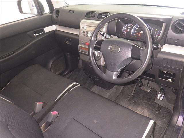 DAIHATSU MOVE CONTE 2010