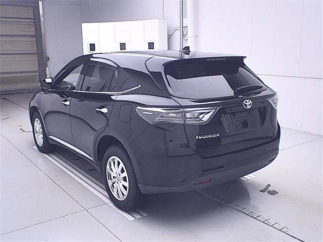 TOYOTA HARRIER 2017