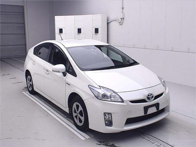 TOYOTA PRIUS 2010