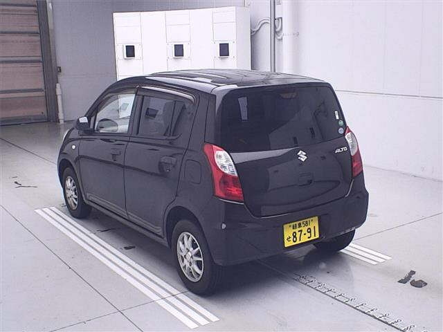 SUZUKI ALTO 2013