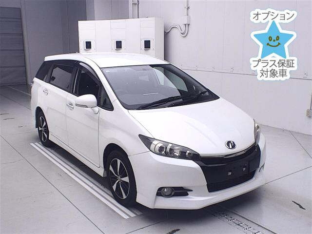 TOYOTA WISH 2014