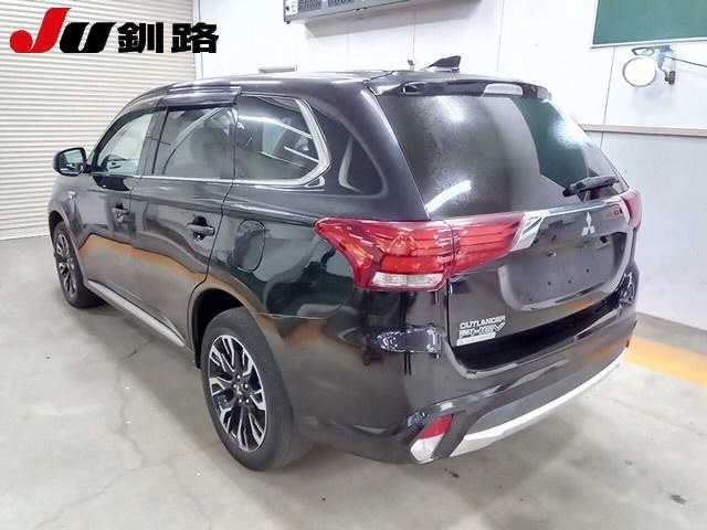 MITSUBISHI OUTLANDER PHEV 2018