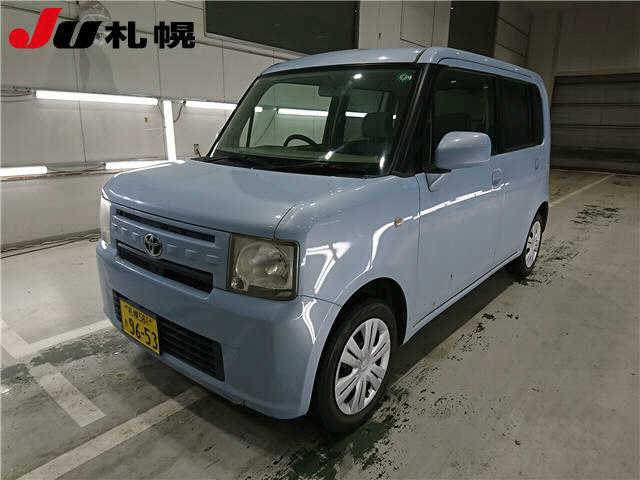 TOYOTA PIXIS SPACE 2012