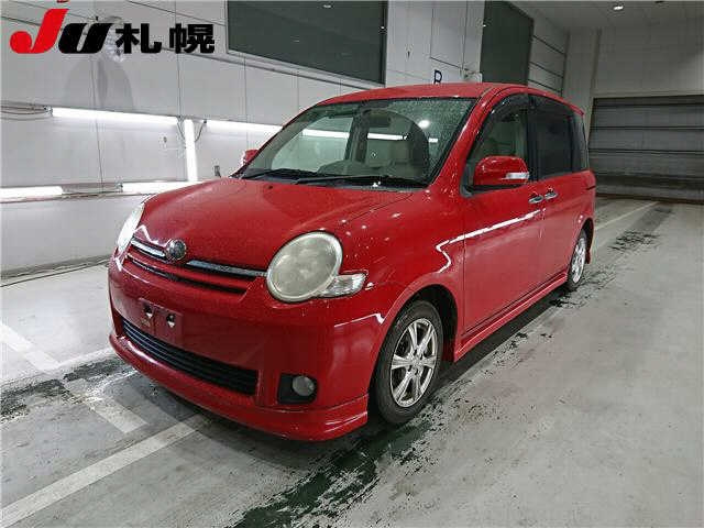 TOYOTA SIENTA 2010