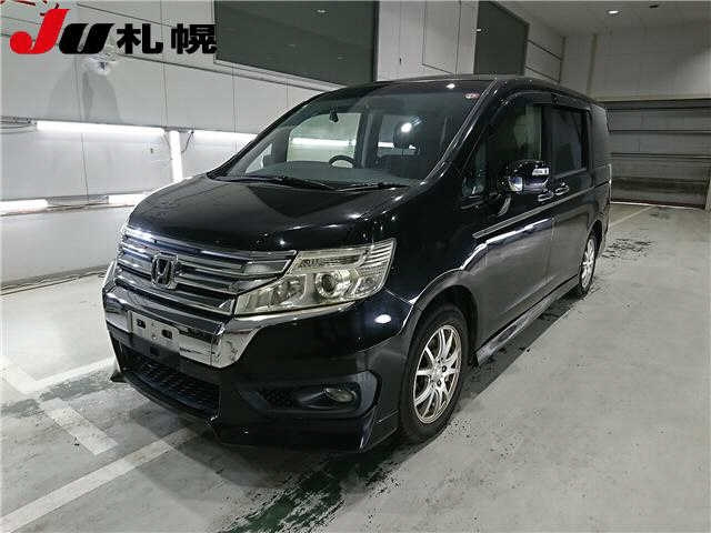 HONDA STEP WAGON 2012